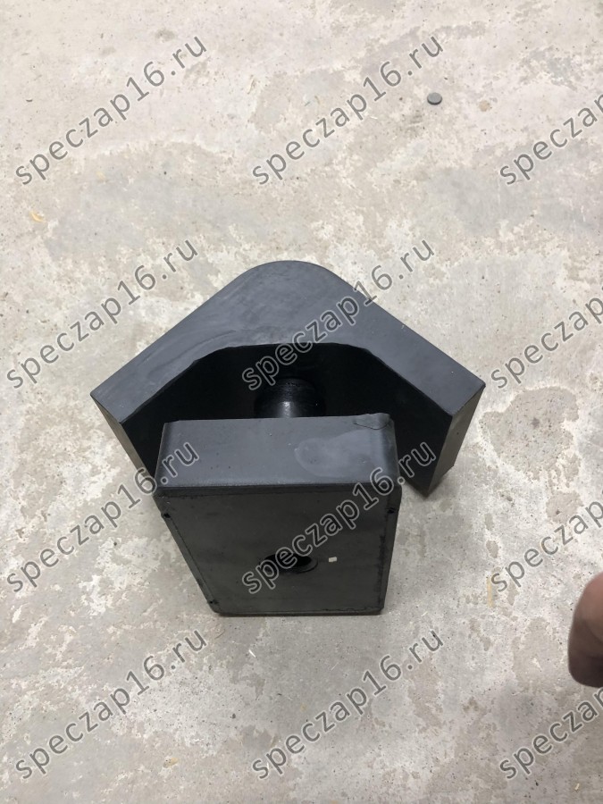 Подушка кпп LW500