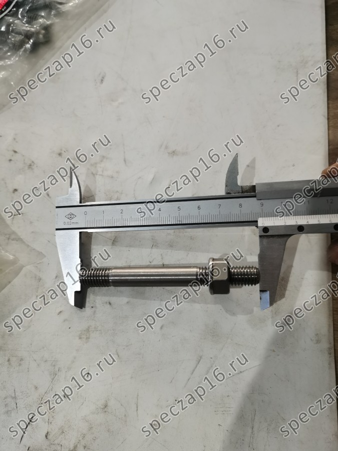 Шпилька выпускного коллектора с гайкой SC11CB (4)